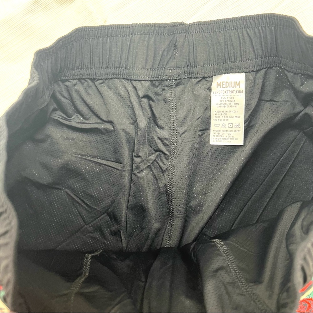 Zero Foxtrot Skull & Roses Lined Training Shorts Men's Size Medium 5” Inseam - Picture 7 of 11